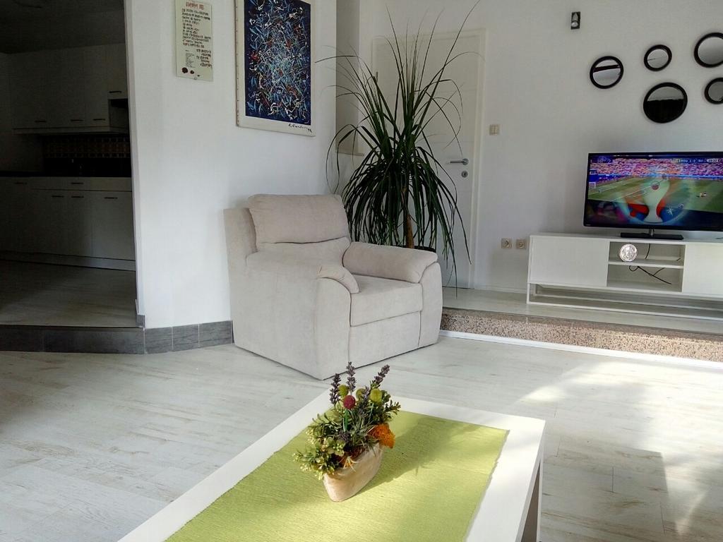 Apartment&Room Romano Matulji Exterior foto