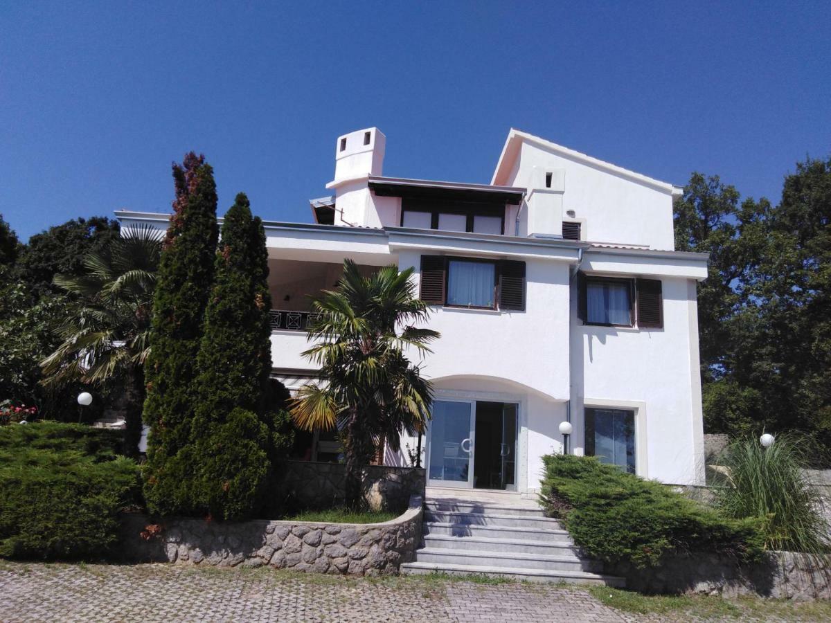 Apartment&Room Romano Matulji Exterior foto